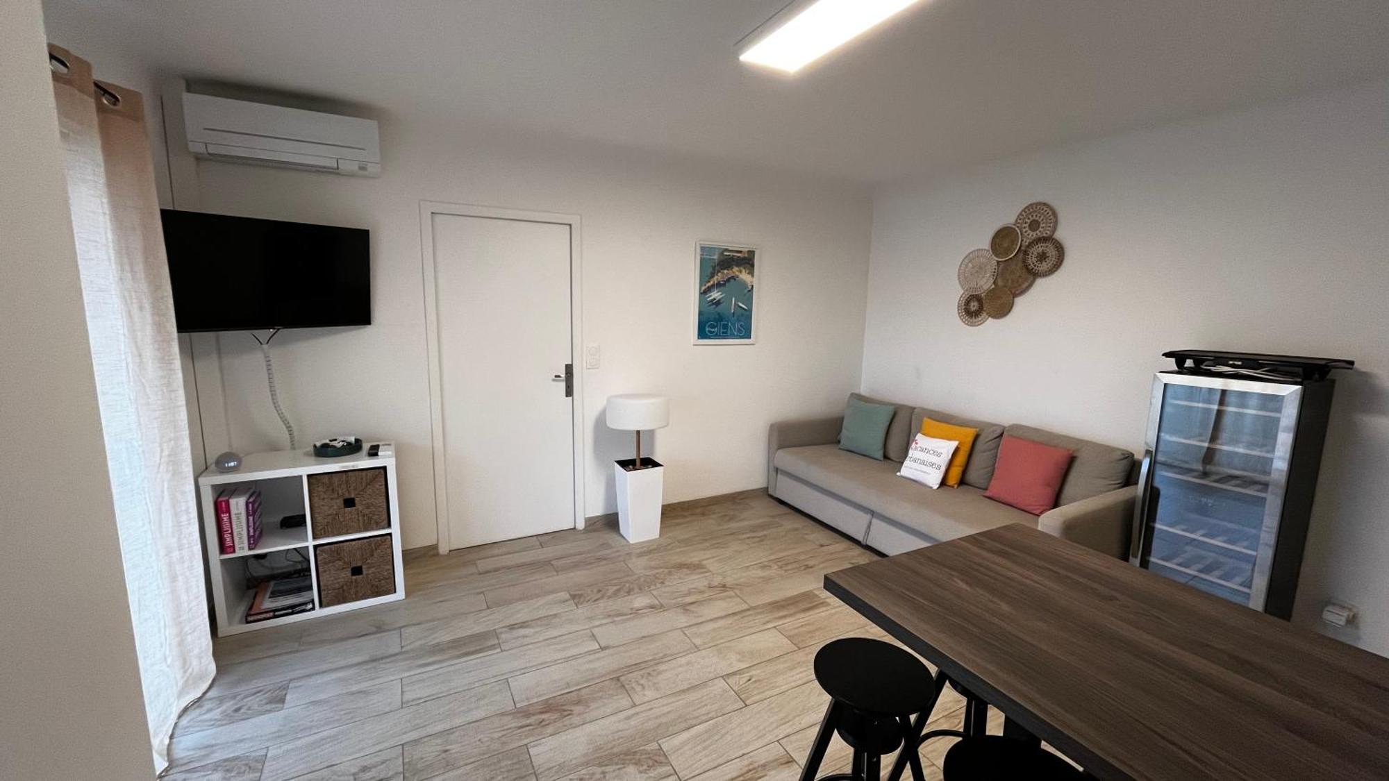 Vacances Arbanaises - Appartements Giens Hyères Exterior foto
